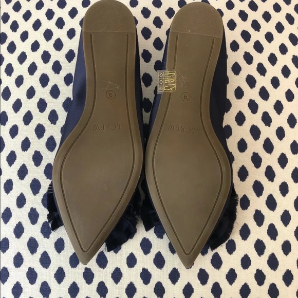 Jcrew Satin Navy Pointed Toe Flats - Size 9 - NEW - Picture 2 of 4